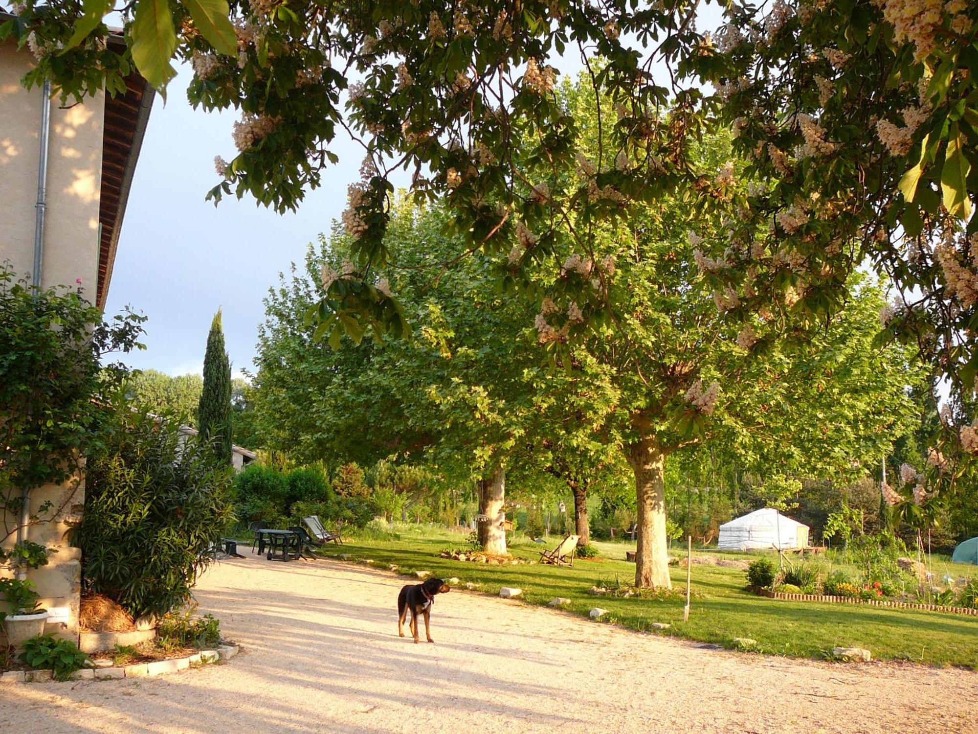 La Source, Vegetarian Guest House Chabeuil Exteriér fotografie