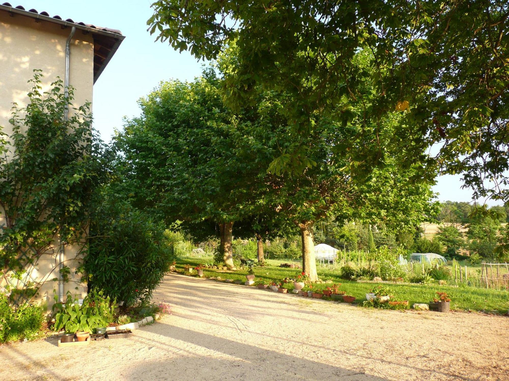 La Source, Vegetarian Guest House Chabeuil Exteriér fotografie